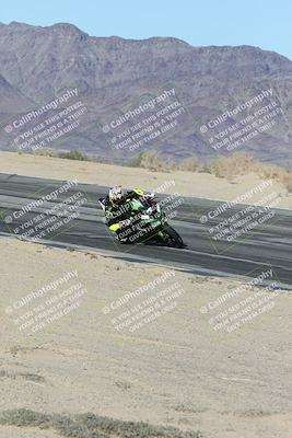 media/Dec-04-2025-Racers Edge (Thu) [[5ebc9f124d]]/3-B Group/7-Session 4 (Turn 10 Inside)/